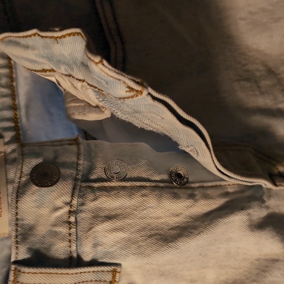 Levi's Wedgie Skinny Jeans Light Wash Size 6 - Picture 5 of 10